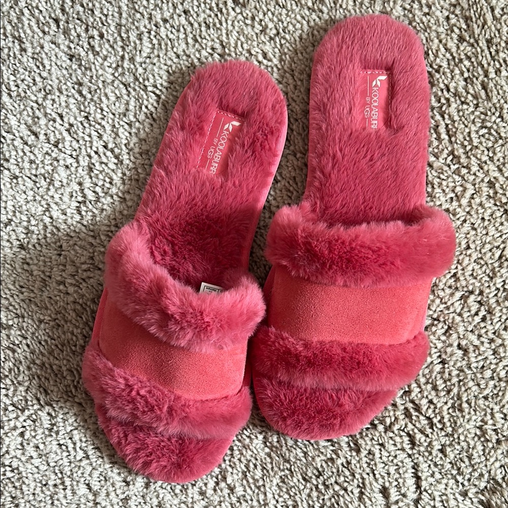 Koolaburra by UGG slippers